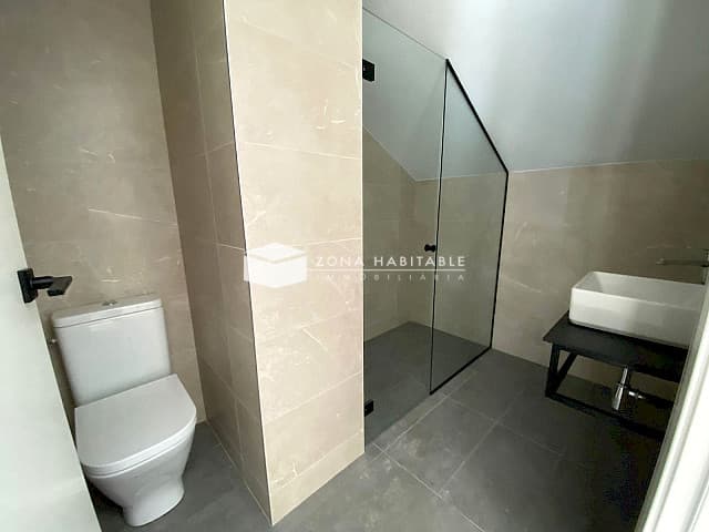 Àtic dúplex a estrenar a Andorra la Vella - Thumbnail 12