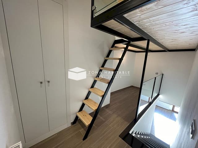 Àtic dúplex reformat al centre de La Massana - Thumbnail 14