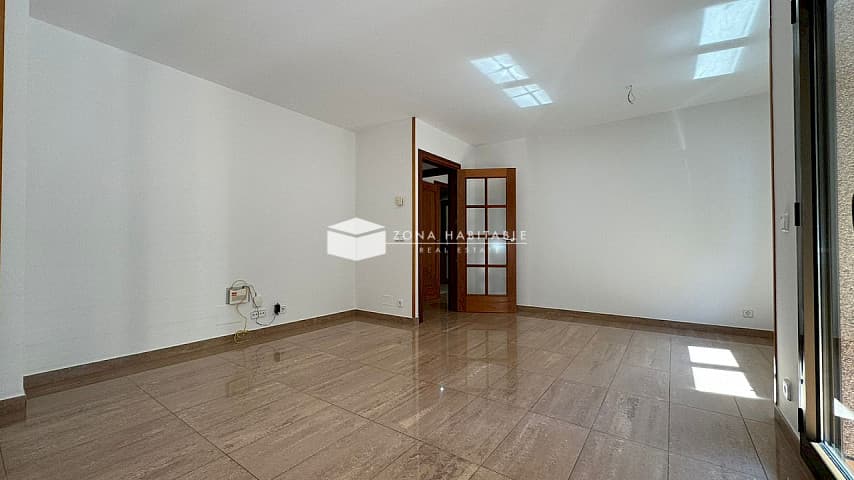 Pis en lloguer al centre d'Andorra la Vella - Thumbnail 2