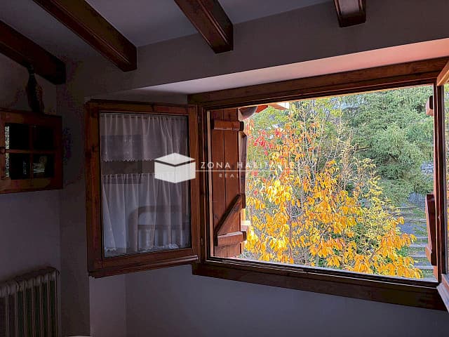 Àtic-Duplex en Lloguer: Naturalesa i Comoditat a 5 Minuts del Centre - Thumbnail 10