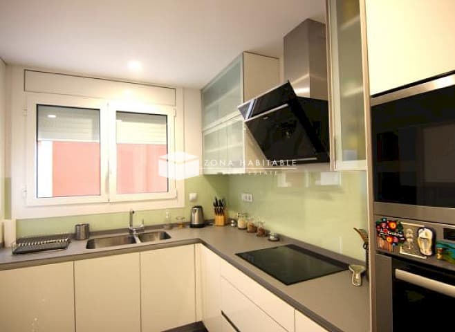 ESPECTACULAR APARTAMENT REFORMAT A ERTS AMB GRAN TERRASSA I VISTES PANORÀMIQUES - Thumbnail 8