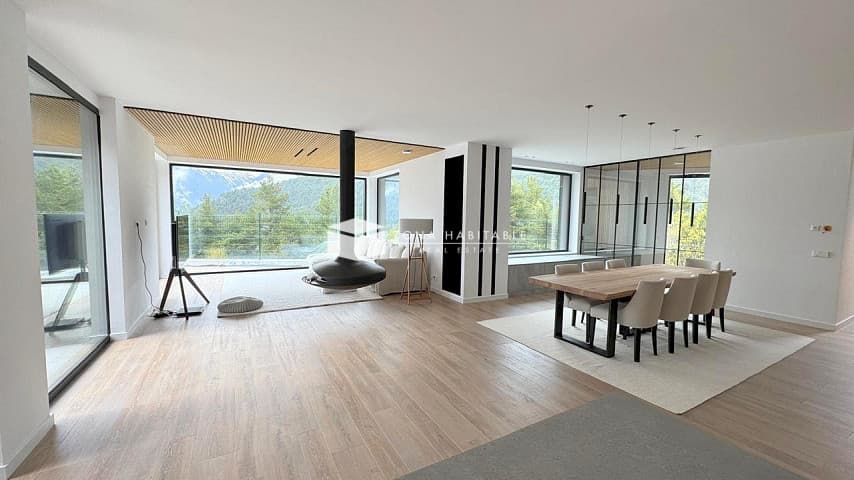 Xalet exclusiu en venda a Sispony: elegància, comoditat i natura en harmonia - Image 1