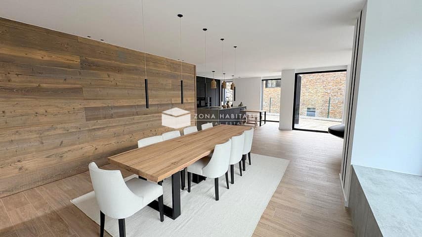 Xalet exclusiu en venda a Sispony: elegància, comoditat i natura en harmonia - Thumbnail 4