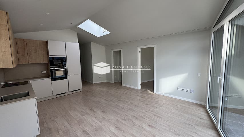 Espectacular àtic de nova construcció al cor d’Escaldes-Engordany - Thumbnail 3