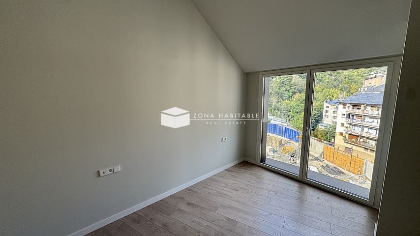 Espectacular àtic de nova construcció al cor d’Escaldes-Engordany - Thumbnail 5