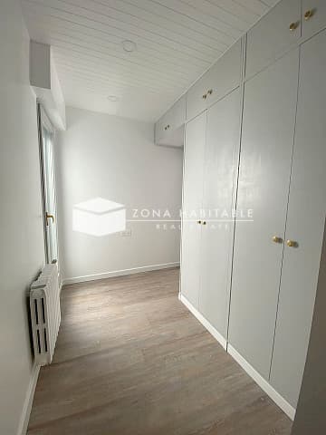 Exclusiu àtic de 120 m² en reforma integral al centre d’Andorra la Vella amb 2 pàrquings i 2 trasters - Thumbnail 12