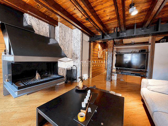 Casa adossada exclusiva en venda a Ordino, amb 201 m², 4 dormitoris, terrassa, xemeneia i vistes espectaculars - Thumbnail 4