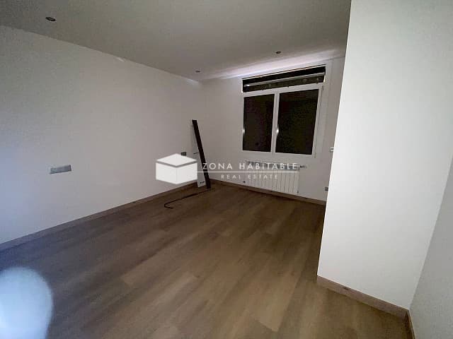 Pis ampli i exterior de 3 habitacions al centre d’Escaldes - Thumbnail 8